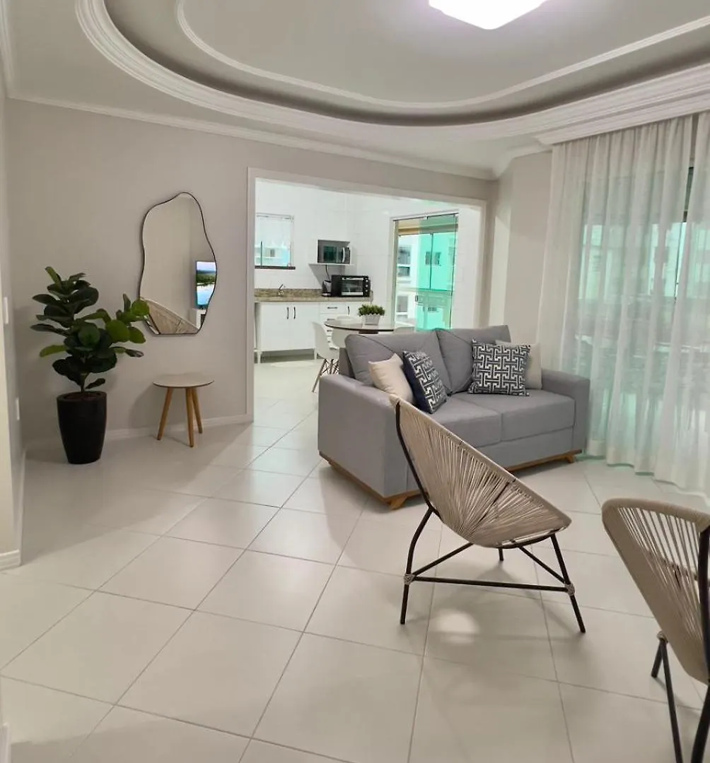 Apartamento De Temporada Rua 252 - Meia Praia - Itapema